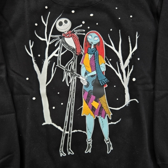 Tim Burton's The Nightmare Before Christmas Winter Sweatshirt. Black. Size XL. N - Picture 2 of 7